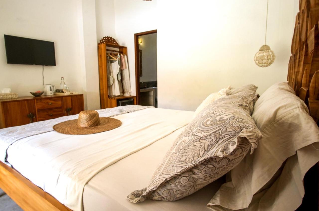 Soraya Yoga Wellness Center Hotel Gili Trawangan Exterior photo