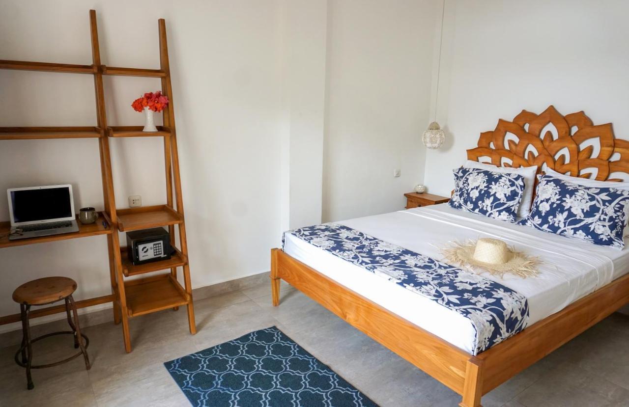 Soraya Yoga Wellness Center Hotel Gili Trawangan Exterior photo