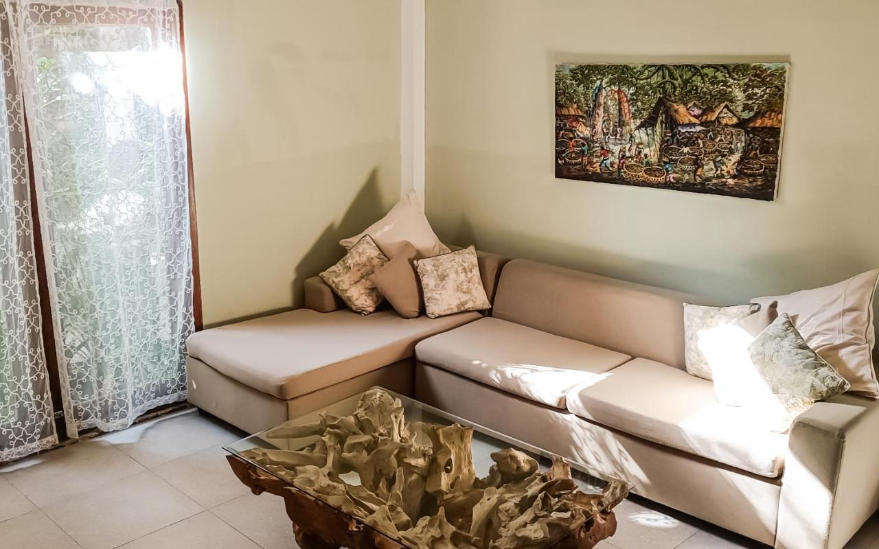 Soraya Yoga Wellness Center Hotel Gili Trawangan Exterior photo